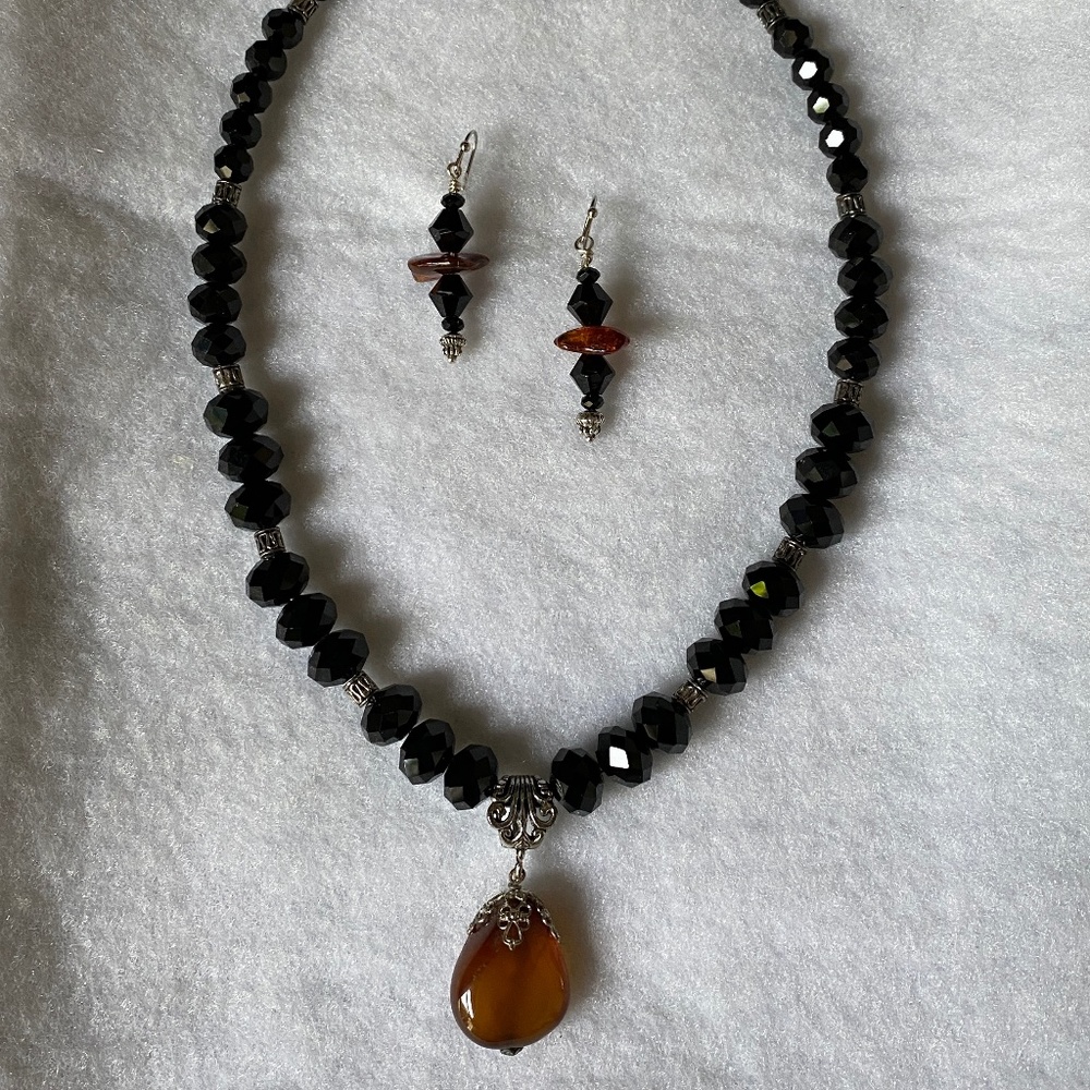 Amber & Black Crystal Necklace & Matching Earrings